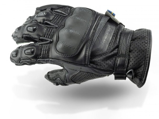 Lindstrands Holen Black