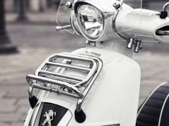Přední nosič Peugeot Django