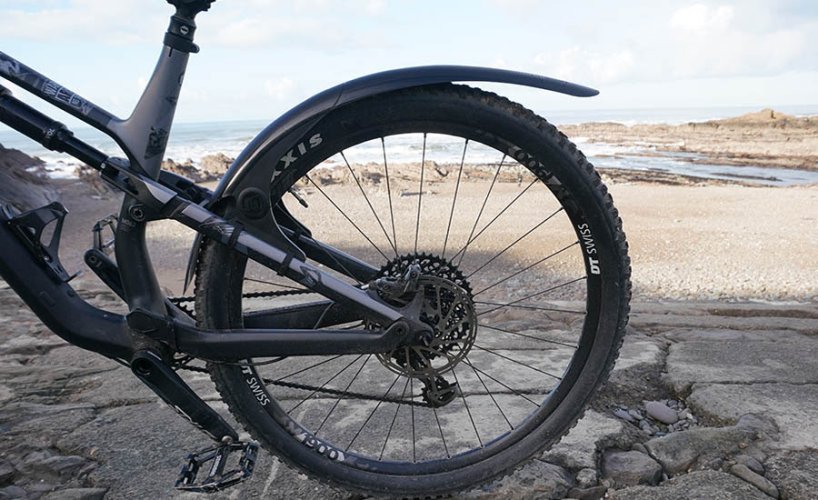 MUCKYNUTZ MudGuard zadní černý