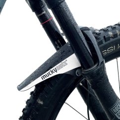 MUCKYNUTZ Face Fender bílý