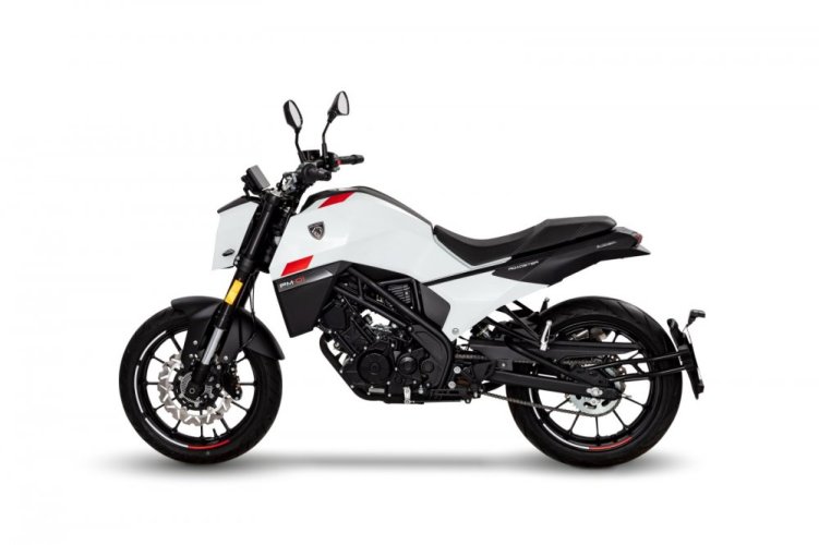 Peugeot PM-01 125 Sharp White