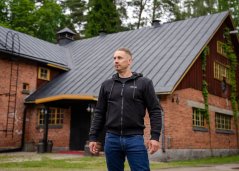 Lindstrands Hoodie Oselbo